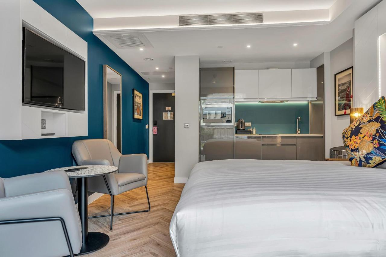 Roomzzz Единбург Екстериор снимка