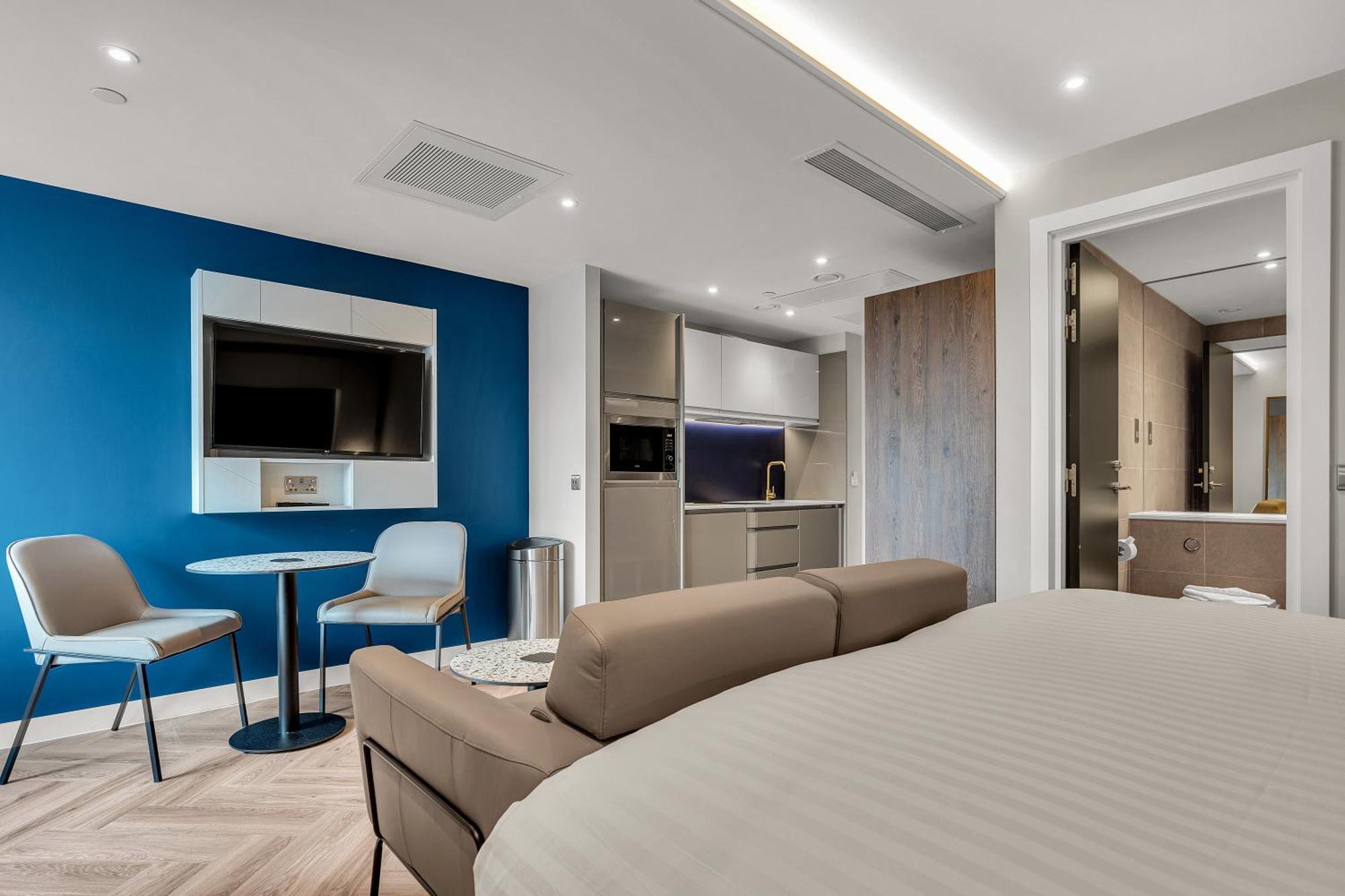 Roomzzz Единбург Екстериор снимка